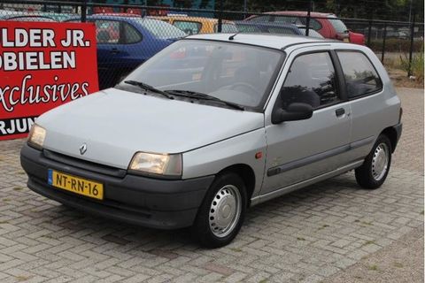 RENAULT-CLIO-1.jpg