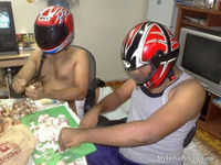 1417444-Wear-a-helmet-when-cutting-onions-Funny.jpg