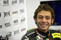 2213423-Smiley-Vale-valentino-rossi-32780627-950-632.jpg