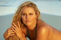 2505561-lindsey-vonn-2016-bodypaint-sports-illustrated-x160010_tk1_03004-rawwmfinal1920.jpg