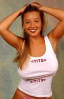 767006-normal_geek_boobs.jpg